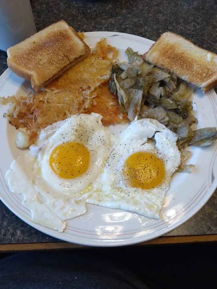 Ham and Cheese Omelette and Hashbrowns